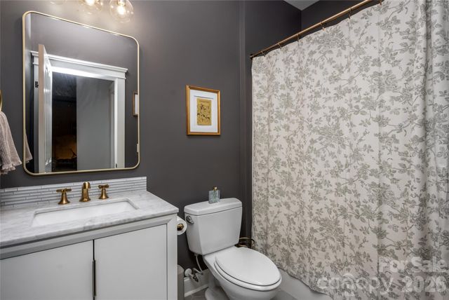 112 Mountain Drive, Biltmore Lake, NC 28715