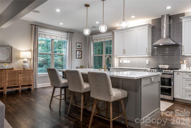 112 Mountain Drive, Biltmore Lake, NC 28715