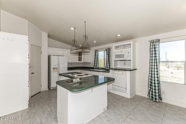 2934 N 333RD Avenue, Tonopah, AZ 85354