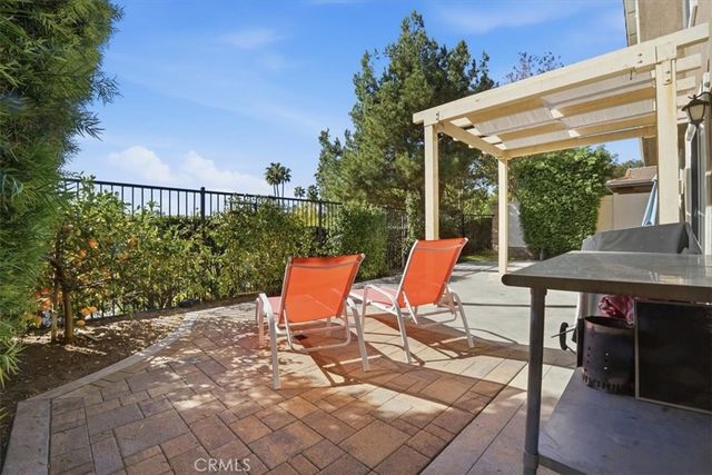 11 Silver Spruce Court, Lake Forest, CA 92630