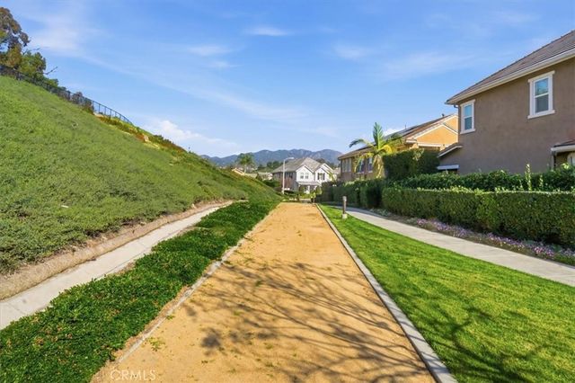 11 Silver Spruce Court, Lake Forest, CA 92630