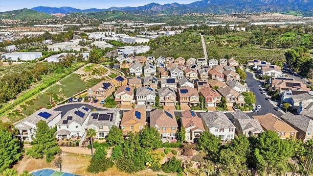 11 Silver Spruce Court, Lake Forest, CA 92630