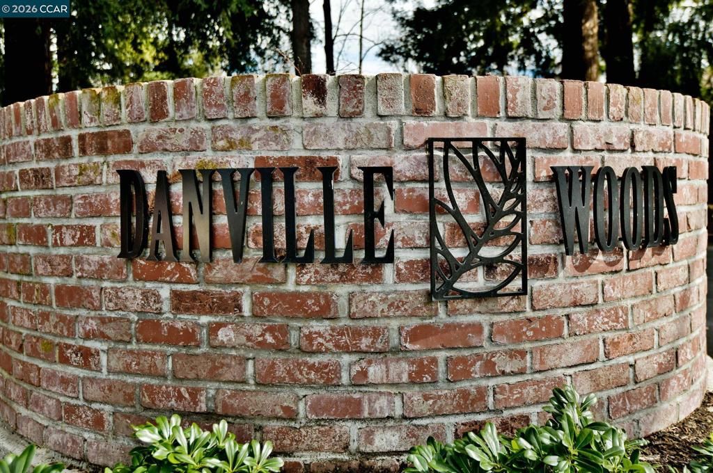 Image 32 of property listing at 476 Sycamore Cir, Danville, CA 94526