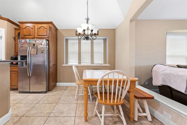 204 Briarstone Drive, Alvarado, TX 76009