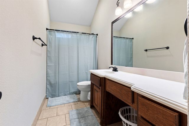 204 Briarstone Drive, Alvarado, TX 76009