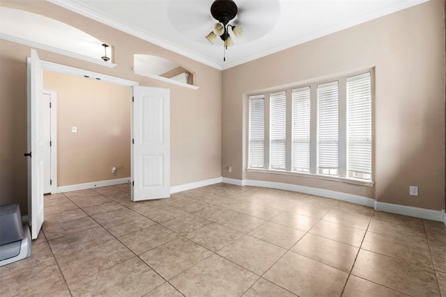204 Briarstone Drive, Alvarado, TX 76009
