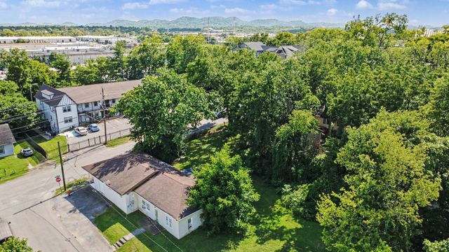 518 Veritas St, Nashville, TN 37211