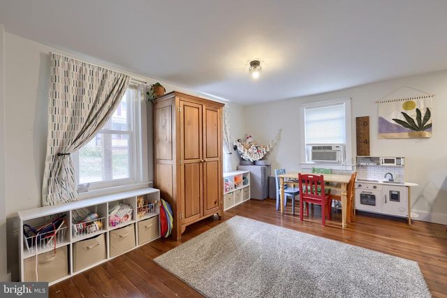 920 CHESTNUT ST, Akron, PA 17501