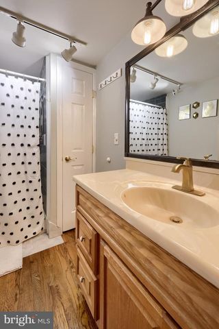 920 CHESTNUT ST, Akron, PA 17501