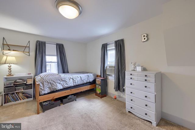 920 CHESTNUT ST, Akron, PA 17501