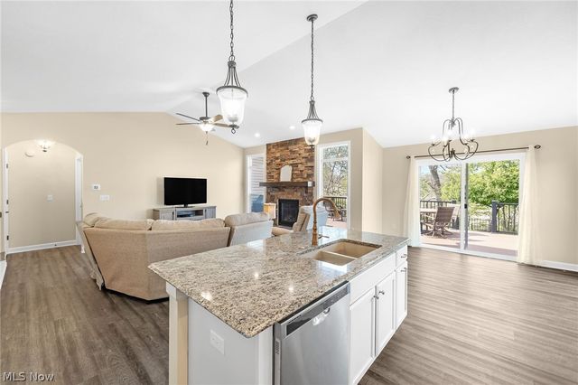 3367 Wicker Street NE, Canton, OH 44721