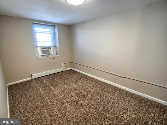 24 W FRONT ST, Bridgeport, PA 19405