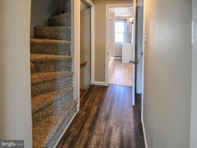 24 W FRONT ST, Bridgeport, PA 19405