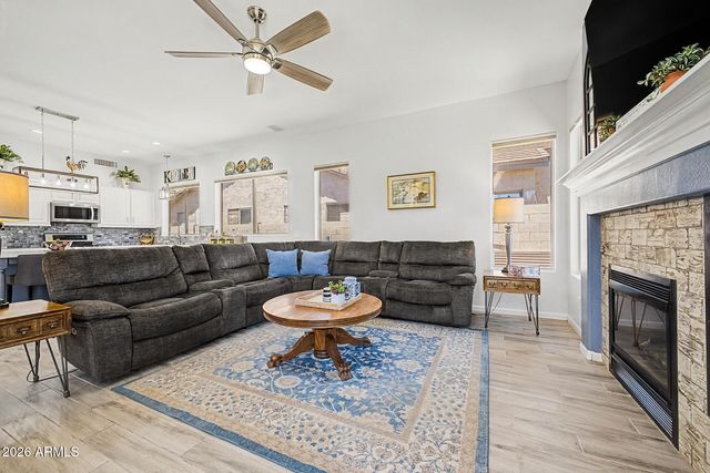 604 W GOLDFINCH Way, Chandler, AZ 85286