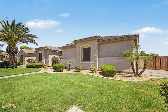604 W GOLDFINCH Way, Chandler, AZ 85286