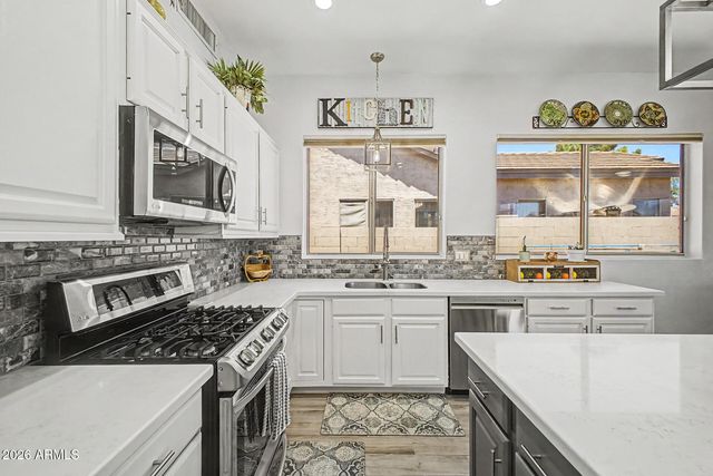 604 W GOLDFINCH Way, Chandler, AZ 85286