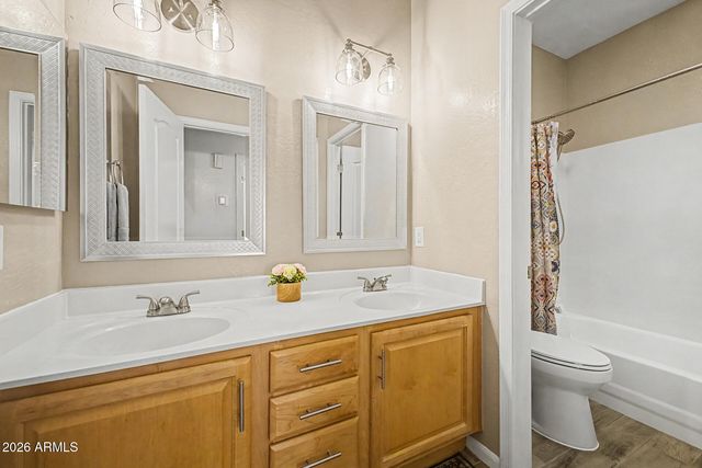 604 W GOLDFINCH Way, Chandler, AZ 85286