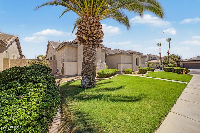 604 W GOLDFINCH Way, Chandler, AZ 85286