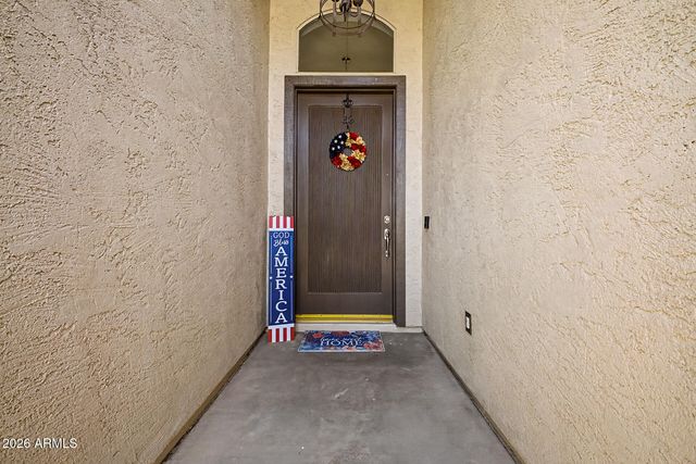 604 W GOLDFINCH Way, Chandler, AZ 85286