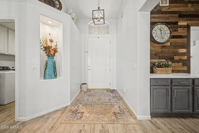 604 W GOLDFINCH Way, Chandler, AZ 85286