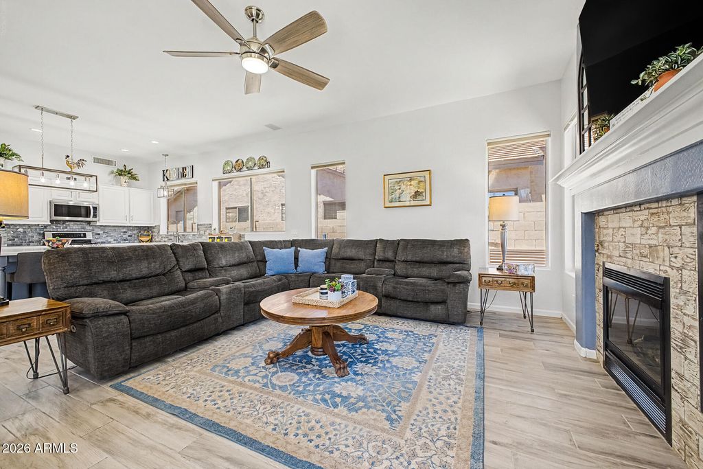604 W GOLDFINCH Way, Chandler, AZ 85286 — photo 3