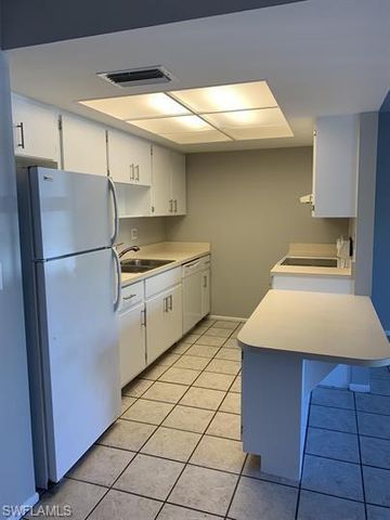 309 SW 3rd PL # 107, Cape Coral, FL 33991