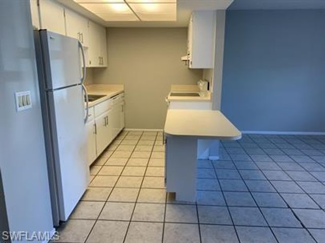 309 SW 3rd PL # 107, Cape Coral, FL 33991