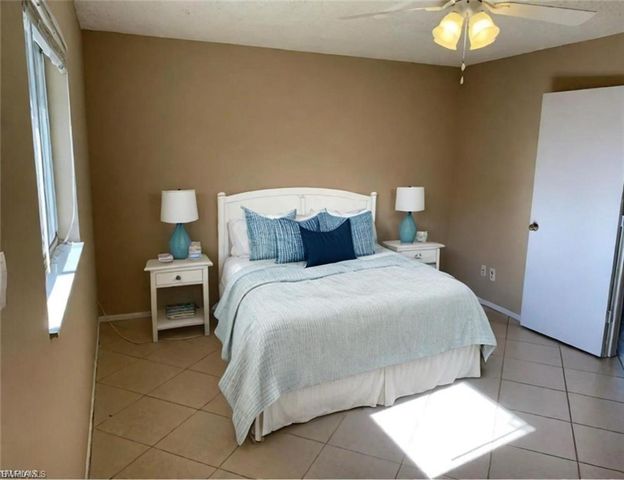 309 SW 3rd PL # 107, Cape Coral, FL 33991