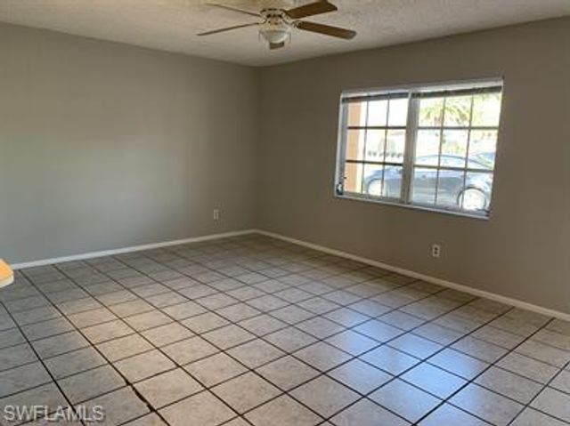 309 SW 3rd PL # 107, Cape Coral, FL 33991