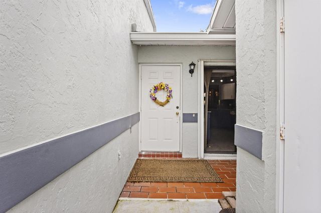 2640 Gately Drive W 1601, West Palm Beach, FL 33415