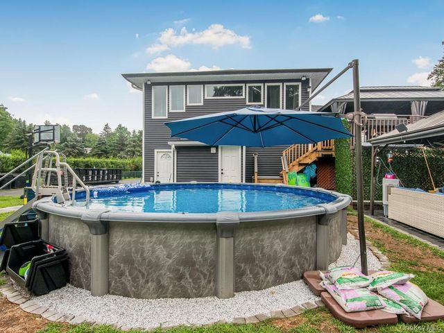 3 Quaker Road, New City, NY 10956