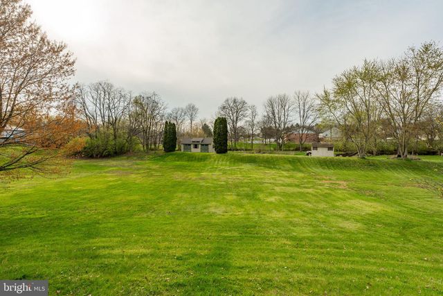149 COUNTRY DR, Denver, PA 17517