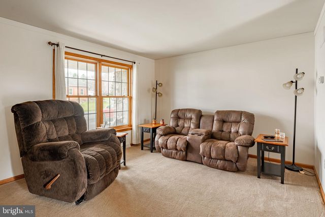 149 COUNTRY DR, Denver, PA 17517