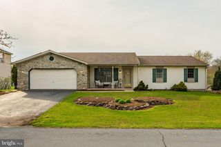 149 COUNTRY DR, Denver, PA 17517
