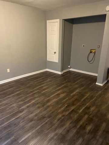 6114 Belmark Street, Houston, TX 77033