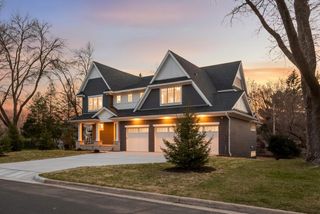 5316 Highwood Drive W, Edina, MN 55436