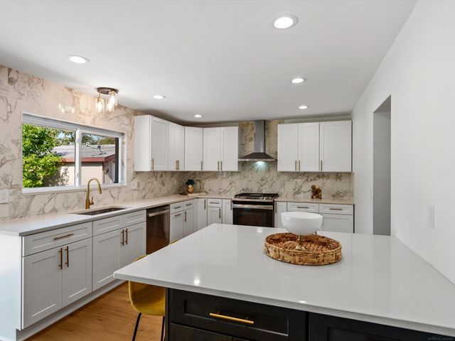 2519 Phillips Avenue, Berkley, MI 48072