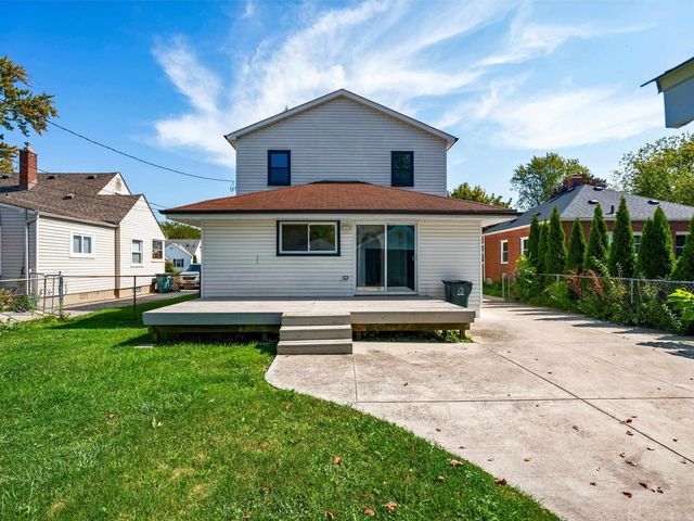 2519 Phillips Avenue, Berkley, MI 48072