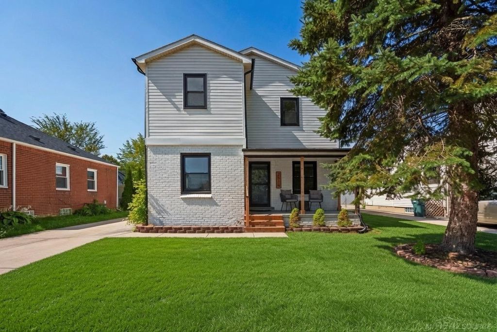 2519 Phillips Avenue, Berkley, MI 48072
