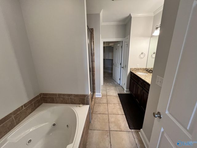 445 NW Providence Main Street 303, Huntsville, AL 35806
