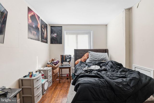 2200 15TH ST NE, Washington, DC 20018