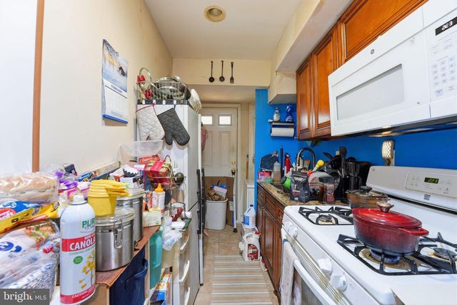 2200 15TH ST NE, Washington, DC 20018