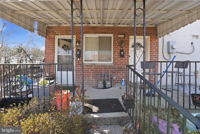 2200 15TH ST NE, Washington, DC 20018