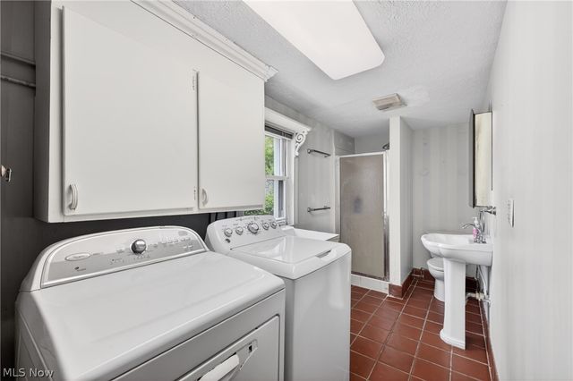 10650 Chillicothe Road, Kirtland, OH 44094