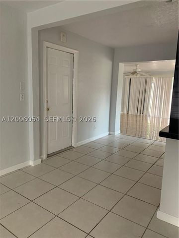 4812 SW 45th Ave, Dania Beach, FL 33314