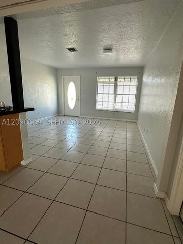 4812 SW 45th Ave, Dania Beach, FL 33314