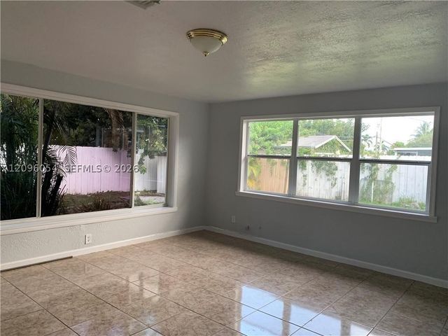 4812 SW 45th Ave, Dania Beach, FL 33314