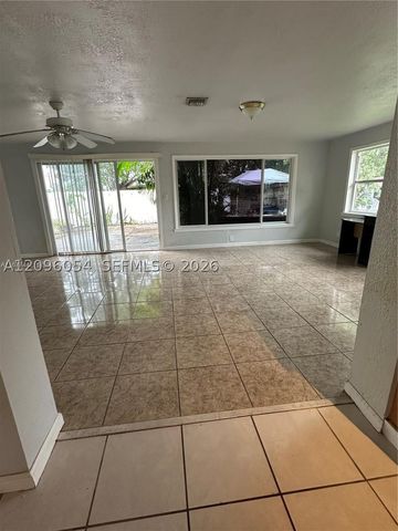 4812 SW 45th Ave, Dania Beach, FL 33314