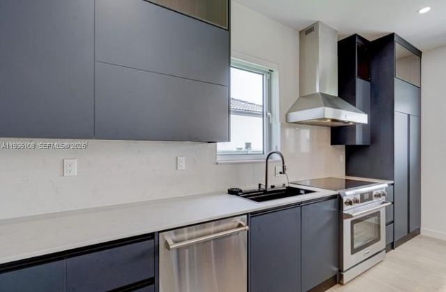 3904 SW 137th Ct, Miami, FL 33175