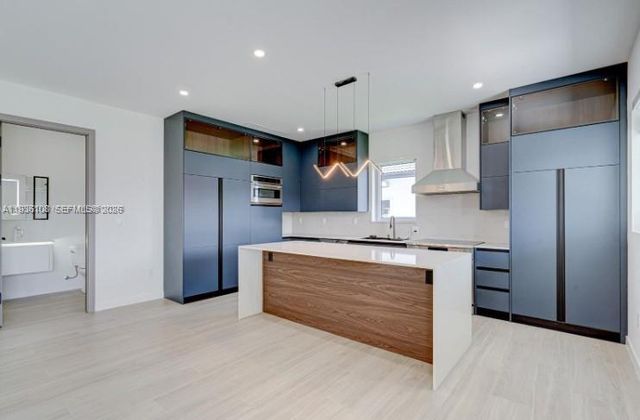 3904 SW 137th Ct, Miami, FL 33175